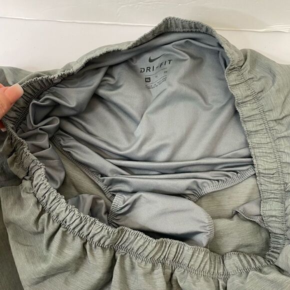 Nike|
Mens| XLarge| Dri Fit| Breif Lined| Drawstring waist - Picture 5 of 14